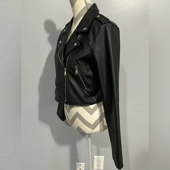 PrettyLittleThing Black Leather Biker Jacket - Picture 5 of 12